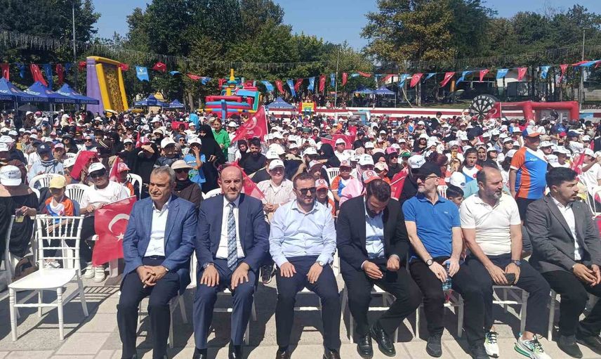 Esenler'de 15 bin öğrencinin katıldığı yaz okulları şenlikle noktalandı