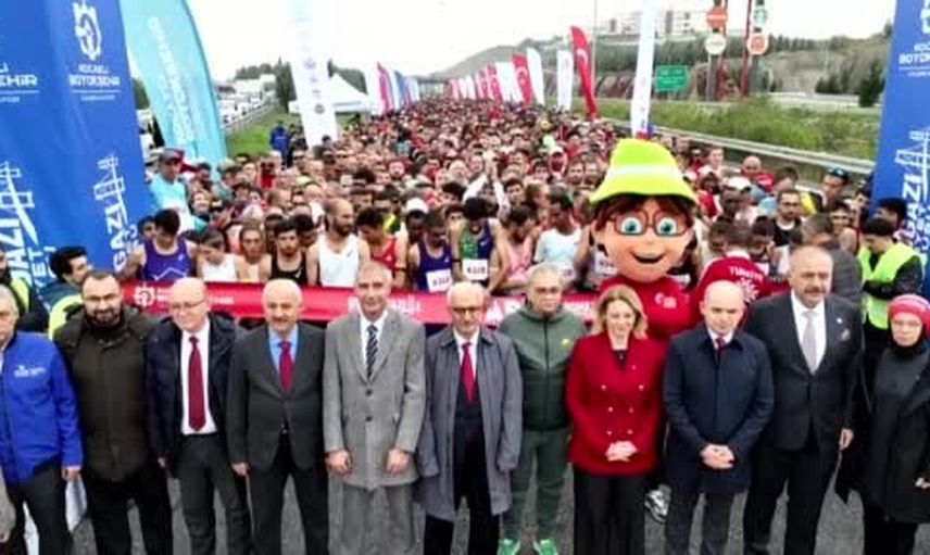 Osmangazi köprüsü'nde adım adım Cumhuriyet koşusu
