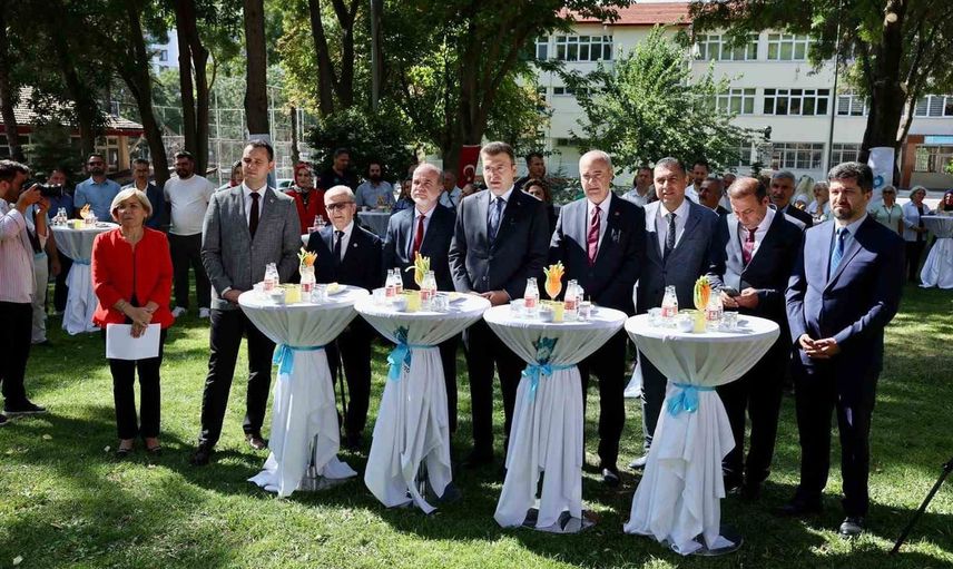 Niğde'de 60 yaş üstü için tazelenme üniversitesi dönemi başlıyor