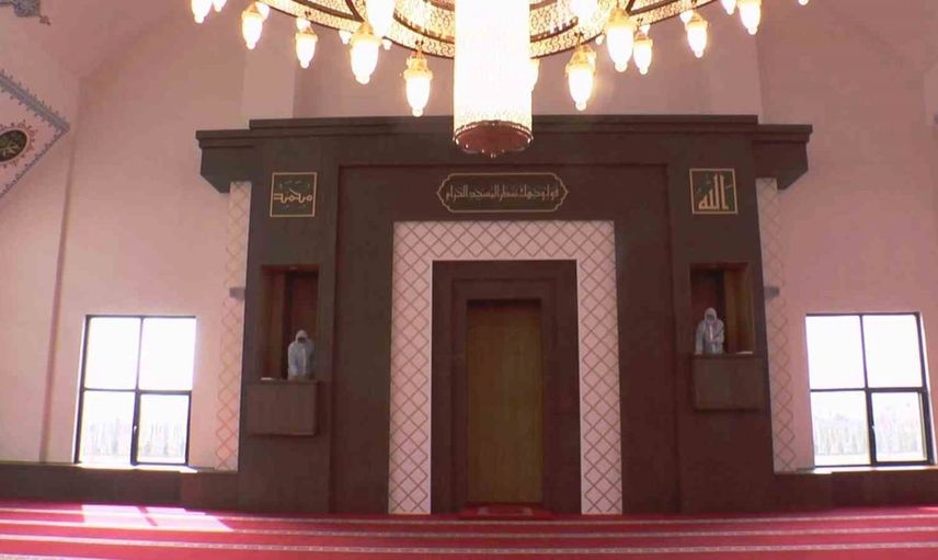 Kocasinan'da gül suyu camilere mis gibi huzur getiriyor