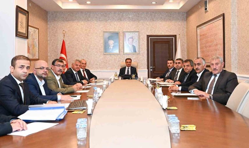 Tarım için toprak gündemde: vali Aydın Baruş başkanlığında kurul toplandı