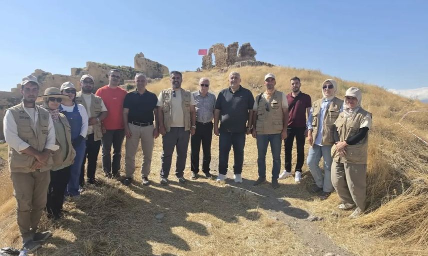 Bayburt kalesinde 5 bin yıllık buluntu tarihe ışık tutuyor