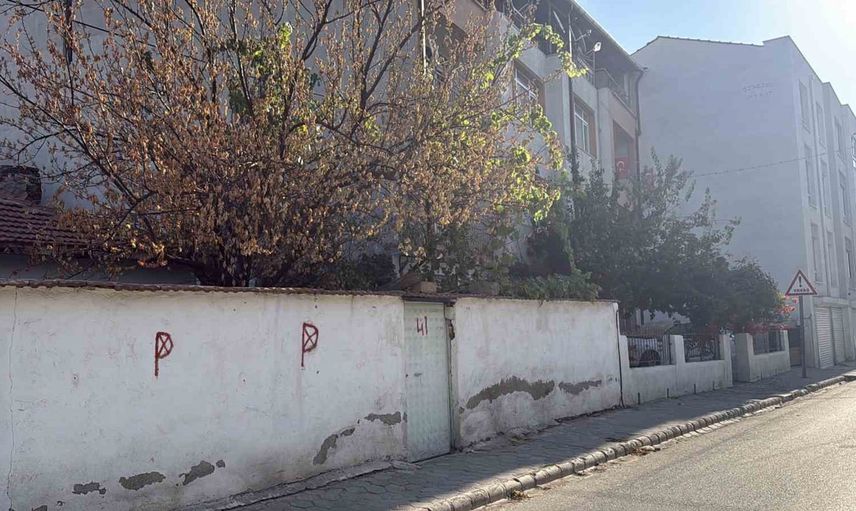 Eskişehir'de evde başlayan tartışma bir kişinin ölümüne yol açtı