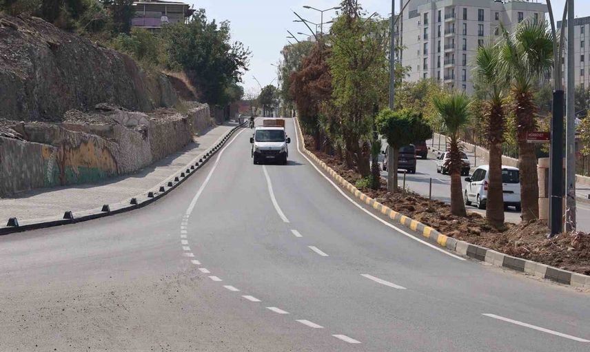 Kırıkhan’da ana arterlerde kapsamlı yol ve güvenlik düzenlemesi tamamlandı