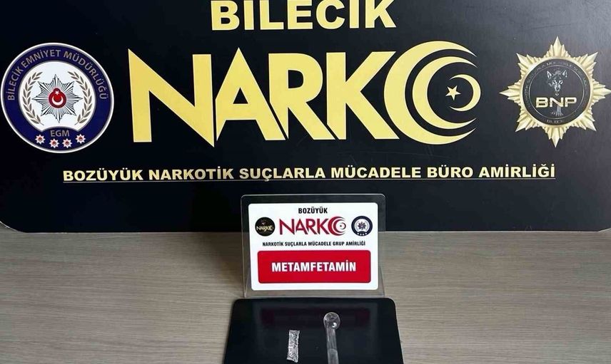 Bozüyük'te narkotik operasyonunda metamfetamin ele geçirildi ve 1 şüpheli yakalandı