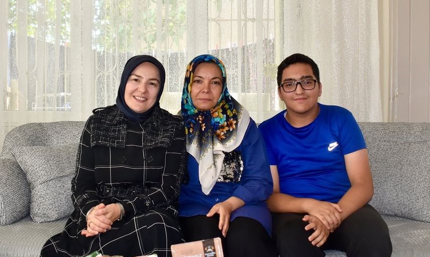 Kocasinan'da gönül belediyeciliği her kapıyı sevgiyle çalıyor