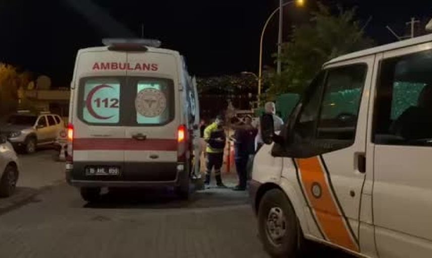 Üniversite kampüsündeki iskeleden düşen öğrenci ağır yaralandı