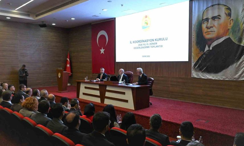 Vali Köşger sanayi yolları ve trafik güvenliği için acil talimatlar verdi