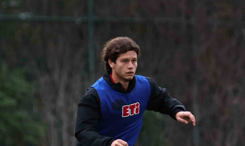 Eskişehirspor kupa sınavı öncesi tesis çalışmalarını yoğunlaştırdı