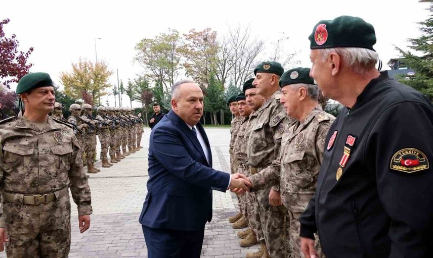Genel müdür Fidan'dan özel harekat birimine değerlendirme ziyareti
