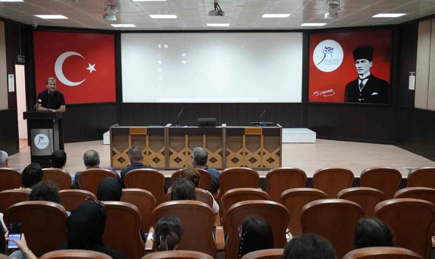 Tıp fakültesine ilk adım: Karabük'te yeni dönem oryantasyon başladı