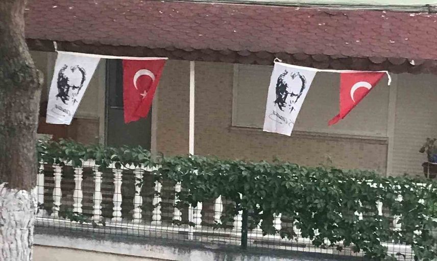Çamlı Sokak'ta dayanışmayla yeniden canlanan cumhuriyet ritüeli