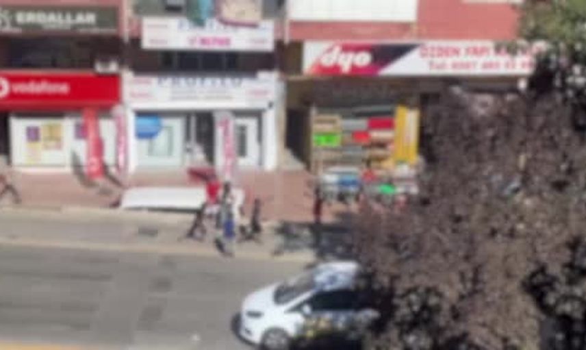 Kahramankazan'da sokakta sopalarla kovalama anı görüntülendi