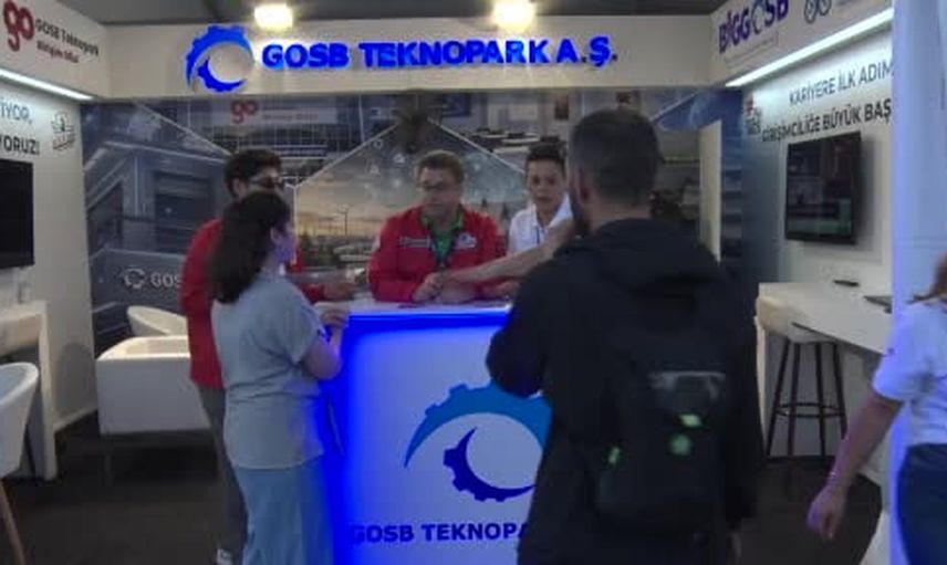 GOSB Teknopark'ın standı TEKNOFEST Güneydoğu'da gençlerin ilgi odağı oldu