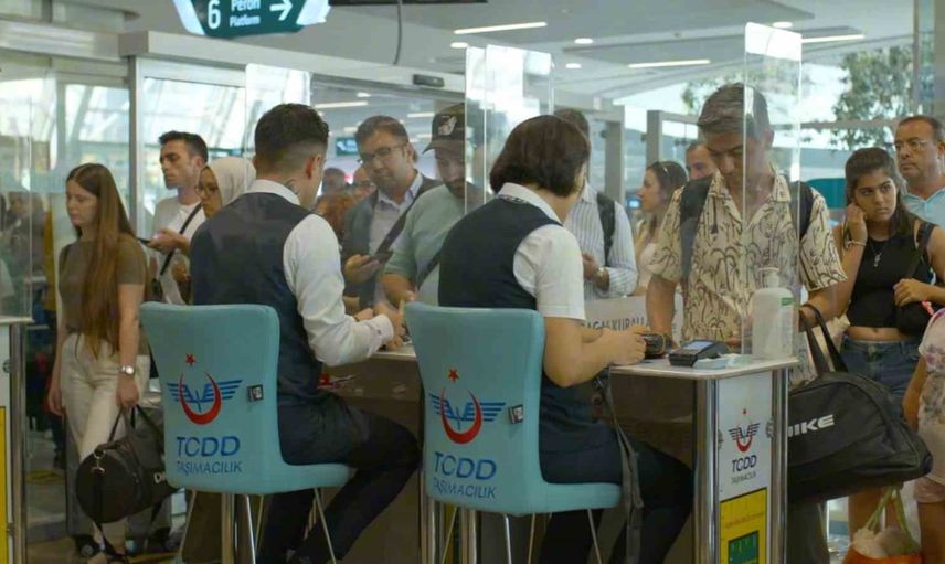 Bilet bulamayan yolculara boş yer açıldığında otomatik bildirim