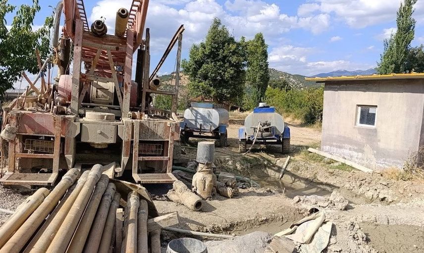 Gaipler köyünde 220 metrelik sondajla içme suyu çalışmaları hız kazandı