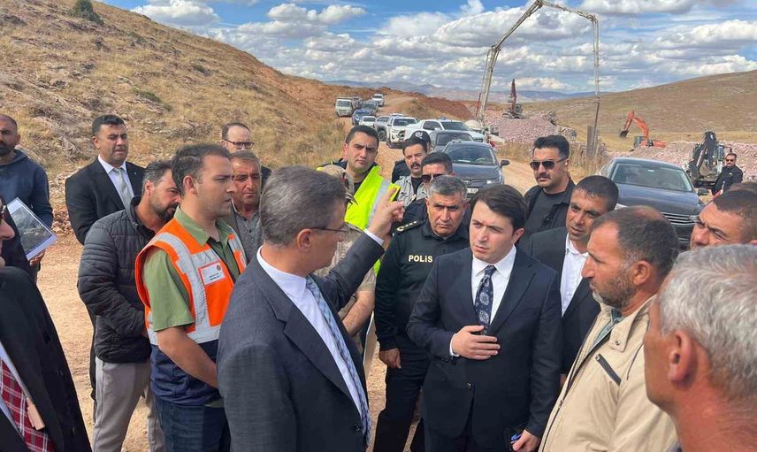 Tekman'da yatırımları hızlandırma mesajı: Vali Aydın Baruş saha incelemelerinde bulundu