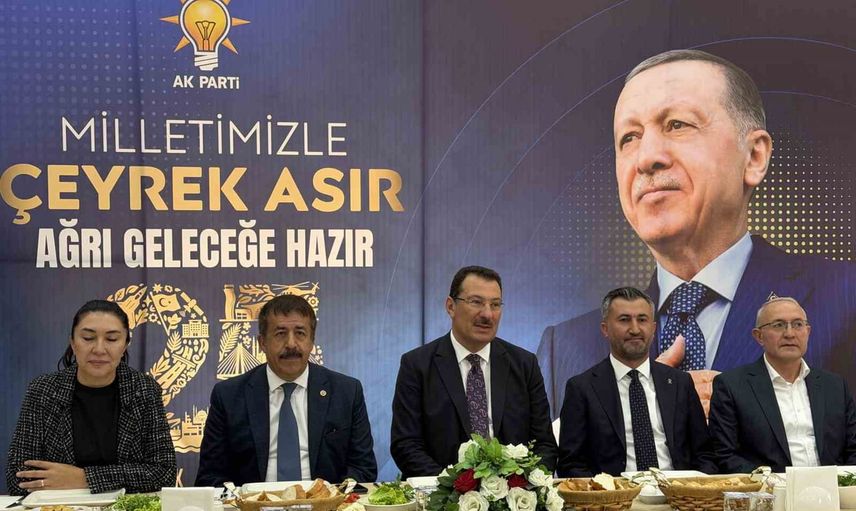 Yeni anayasa, seçim takvimi ve terörsüz Türkiye hedefi: Ali İhsan Yavuz'un Ağrı mesajı