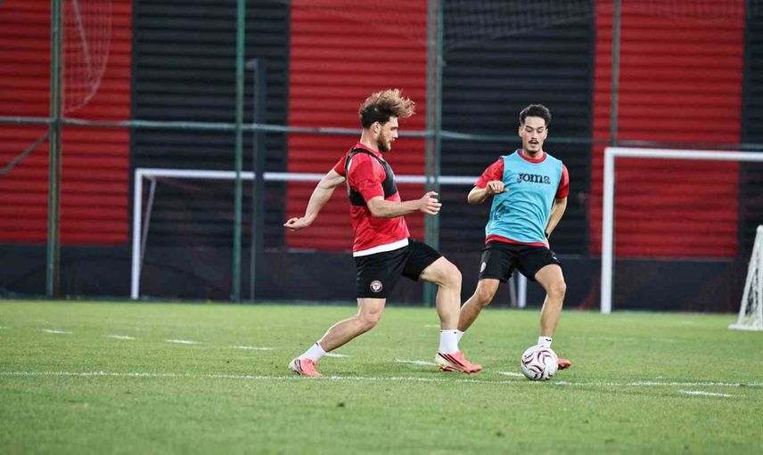 Çorum FK tesislerde tempoyu artırdı: Beşiktaş maçı hazırlıkları başladı
