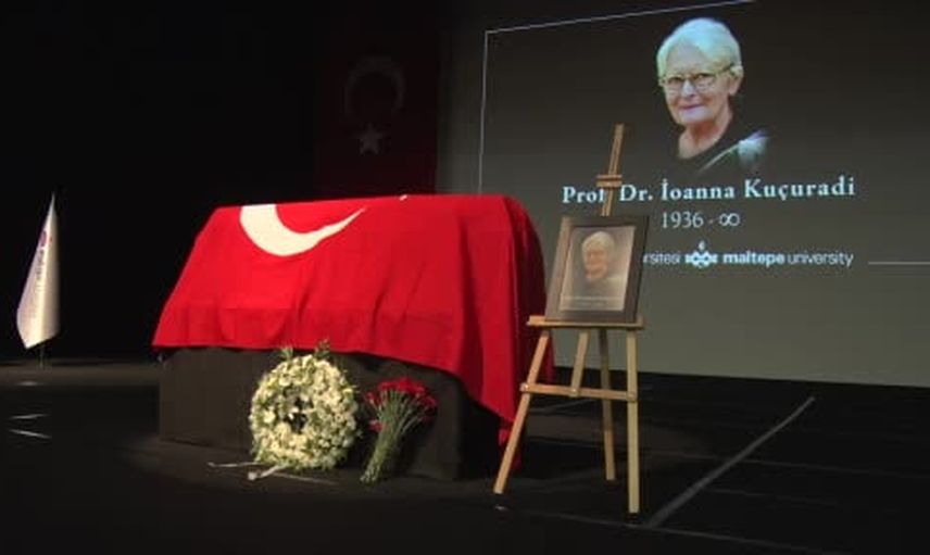 Felsefenin duayeni İoanna Kuçuradi son yolculuğuna uğurlanıyor