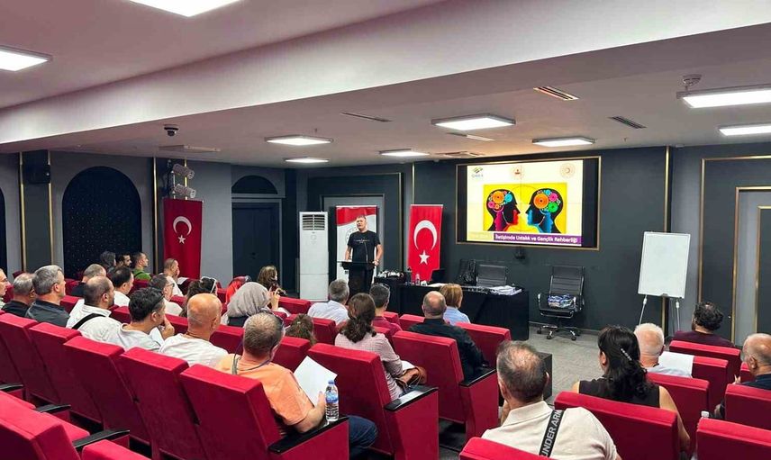 Altıeylül pansiyonlarında gençlerle iletişimde yeni dönem başlıyor