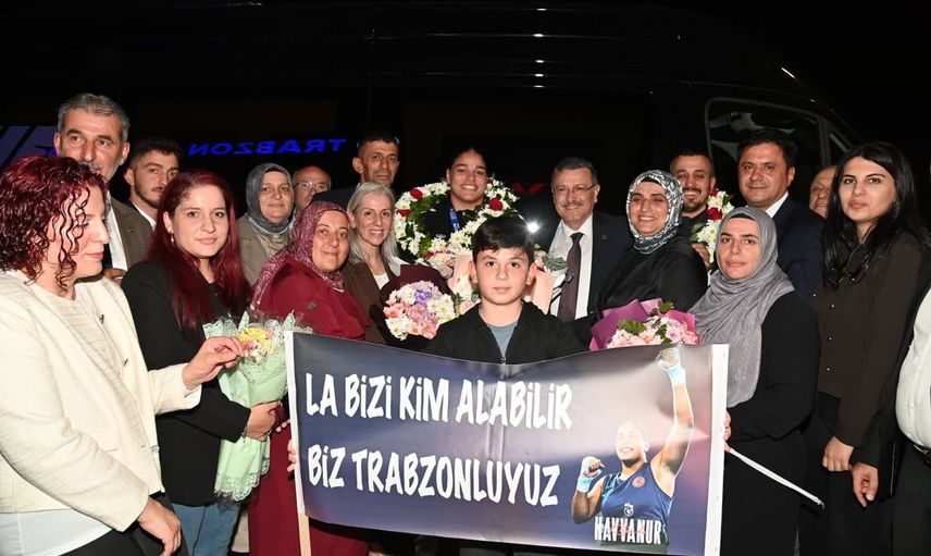 Avrupa şampiyonu Havvanur Kethüda memleketi Trabzon’da coşkuyla karşılandı