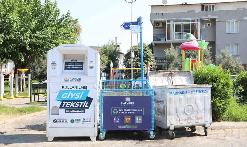 Marmaris'te mavi konteynerlerle kaynakta ayrıştırma yaygınlaşıyor