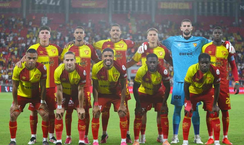 göztepe, öne geçtiği dört maçta üstünlüğü koruyamadı