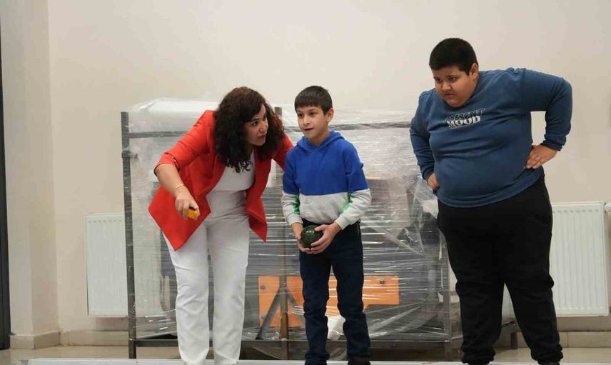 Sahada birlikte güçlenenler: Muğla'da özel sporcular bocce şöleni