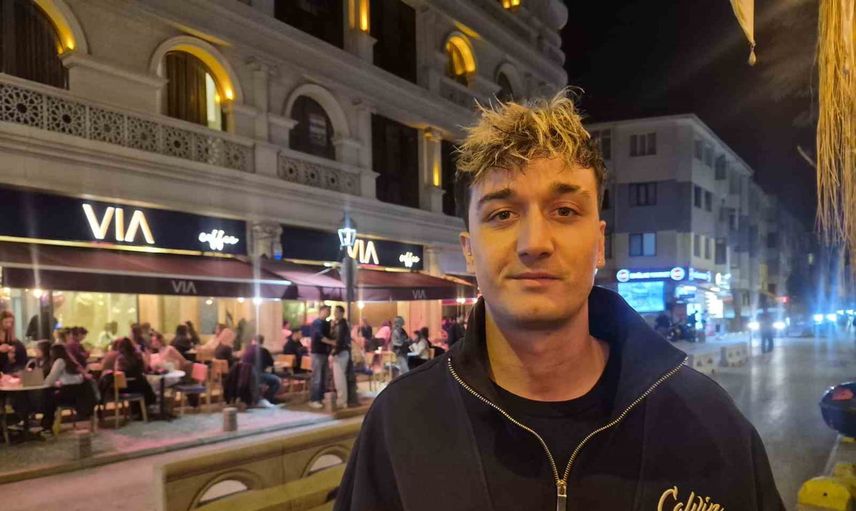 Eskişehir'in kafeler caddesinde trafik ve gürültü yaşamı zorluyor