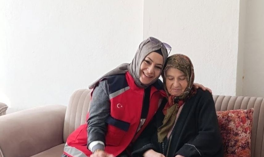 Şehit annesi Emine Ünüvar için Kozan'da veda töreni