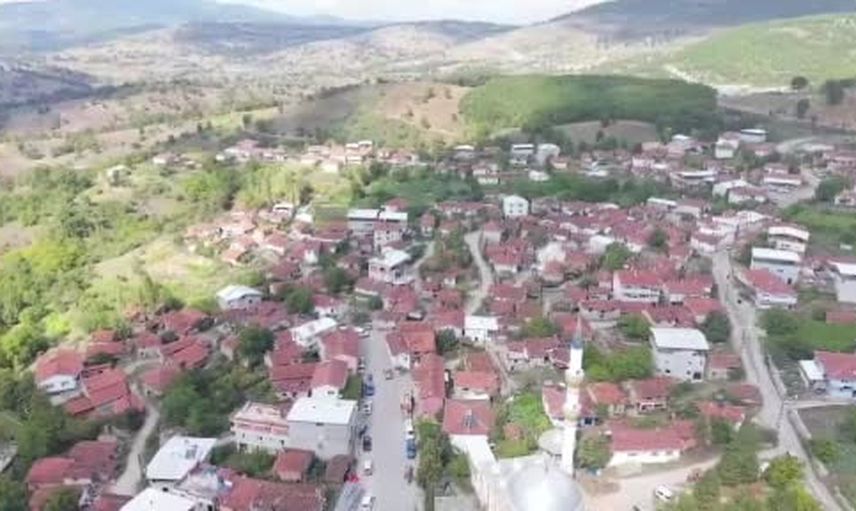Dronla tespit edilen 61 yaşındaki kadın ormanlık alanda bulundu