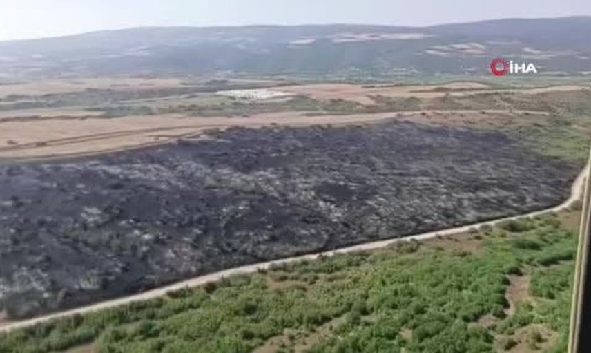 Karacabey'de makilik yangını fabrikaya ulaşmadan kontrol altına alındı