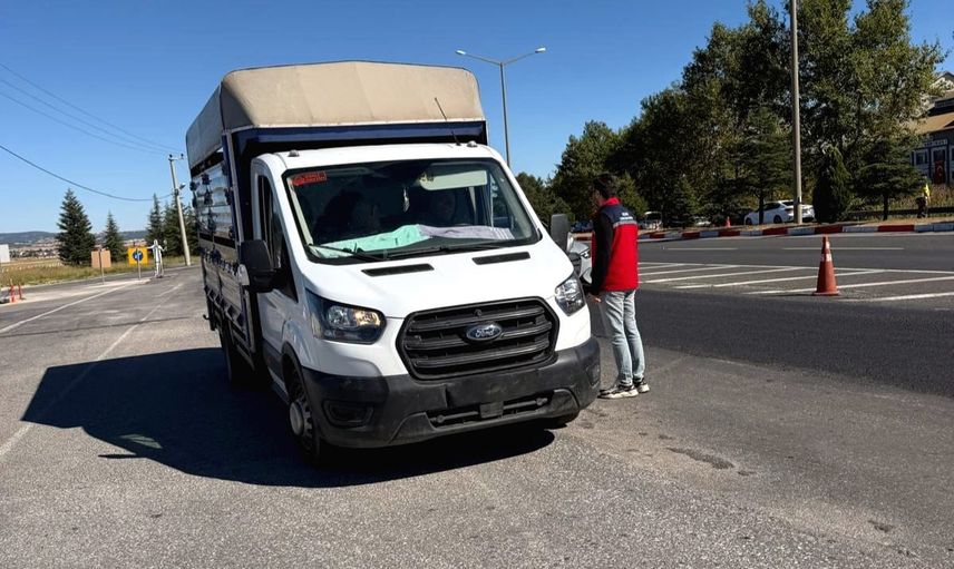 Uşak'ta hayvan hastalıklarına karşı yol kontrolleri aralıksız sürüyor