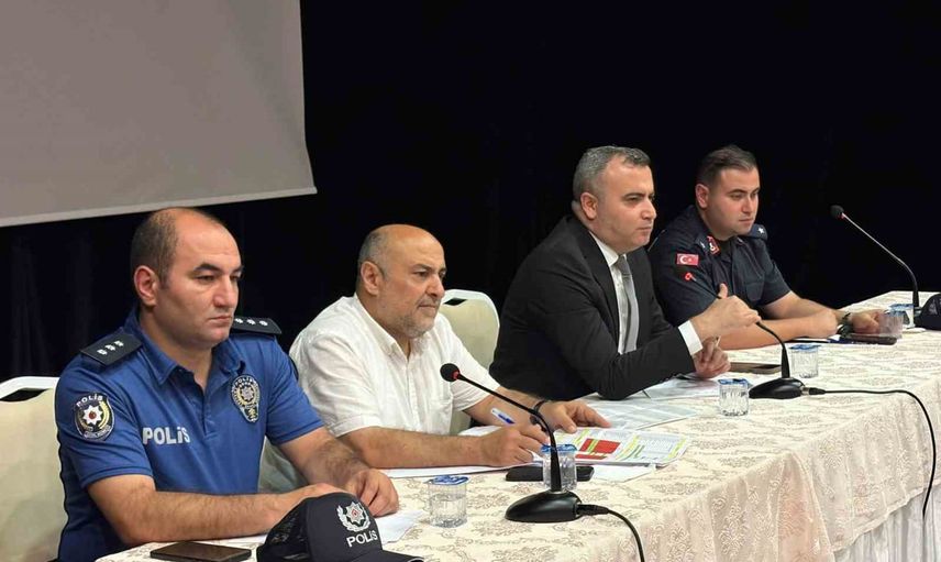 Muhtarların sesi Vezirköprü'de yankı buldu: ihtiyaçlar ve koordinasyon öncelik oldu