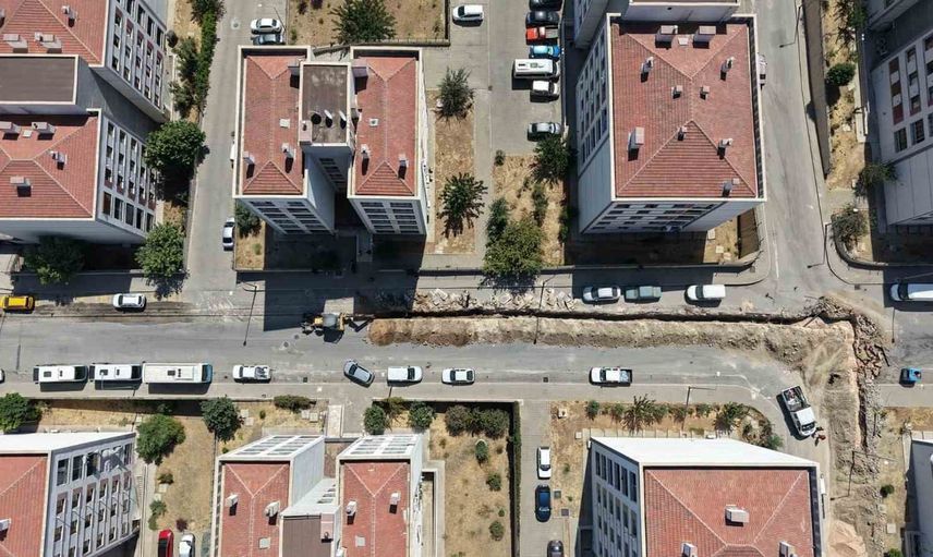Akgedik TOKİ'de su arzı iki sondaj ve hat yenilemesiyle güvence altına alındı