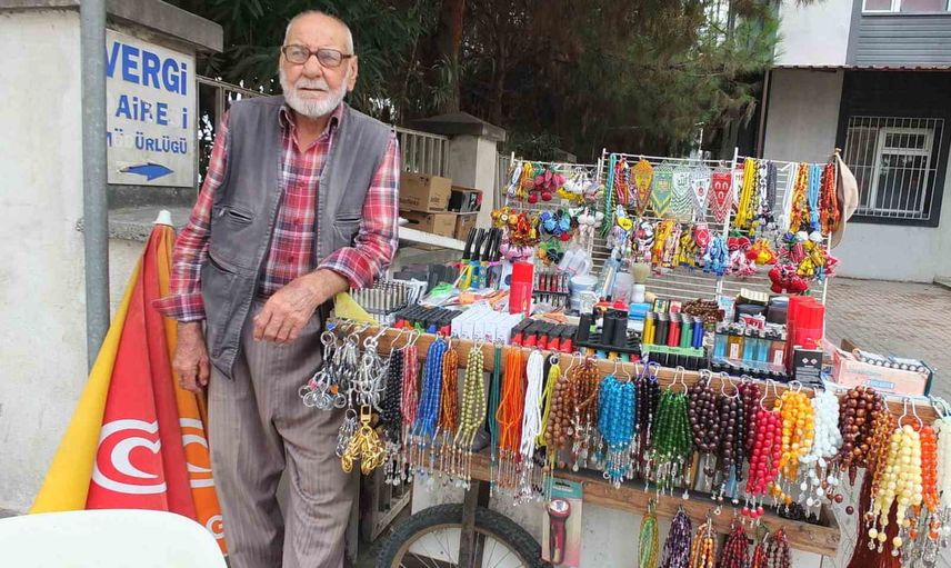 Burhaniye'nin havası İzmirli Nuri dedeye nefes oldu