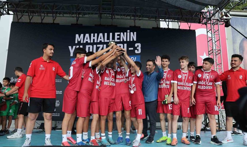 Bağcılar’da sporla geçen yaz okulları mahmutbey’de görkemli final yaptı