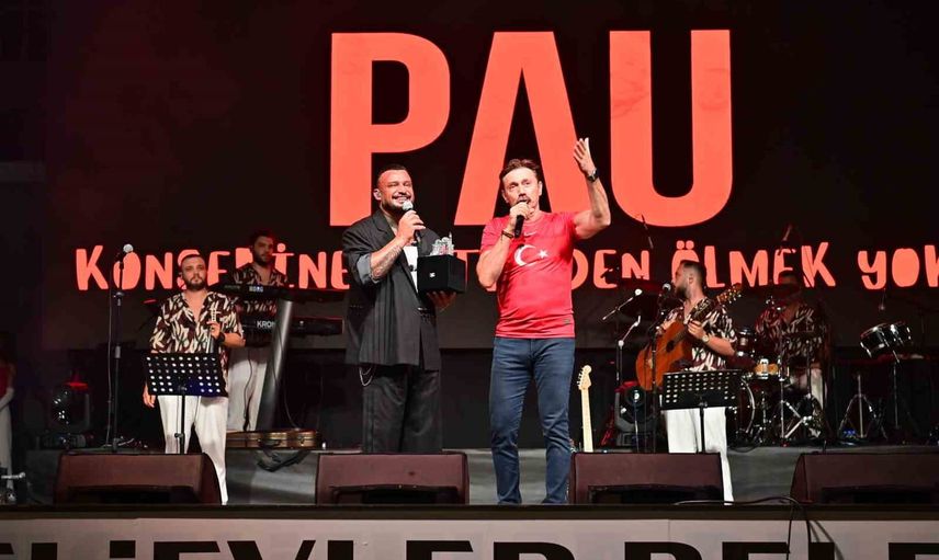 Bahçelievler’de 30 ağustos: kortejden PAU konserine birlik ve coşku