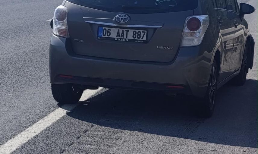 Aniden yola fırlayan koyun kazaya yol açtı: 1 yaralı