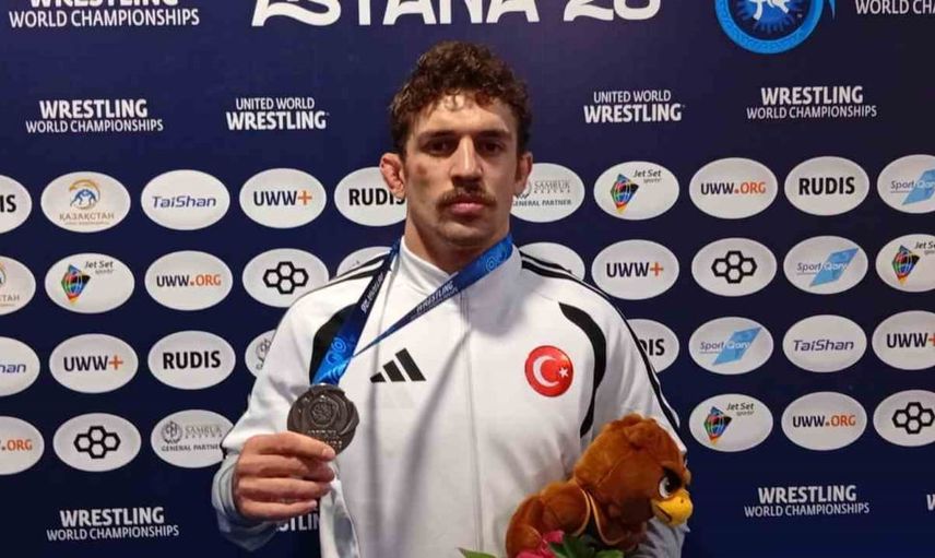 Yüksel Sarıçiçek astana'da finale çıktı, hedef 2027'de kemer