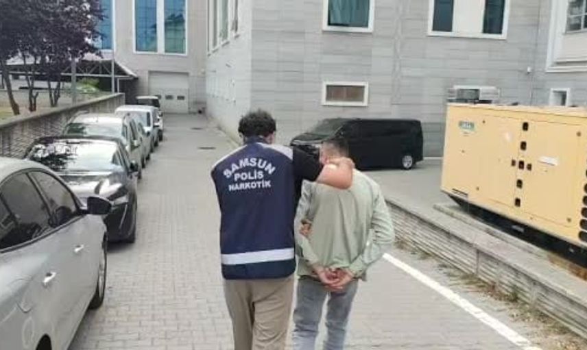 Narkotik ekiplerinin takibiyle Samsun'da 12 yıl 6 ay hapis cezası bulunan hükümlü yakalandı