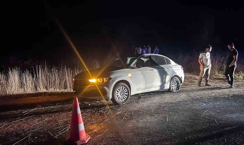 Pazaryeri'nde kontrolden çıkan otomobil şarampole yuvarlandı
