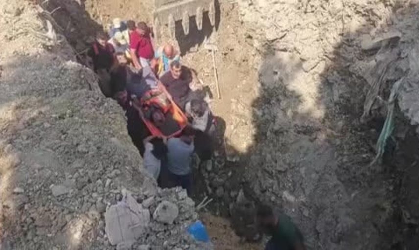 Hatay'da altyapı çalışmasında toprak kayması: 2 işçi göçük altında kaldı