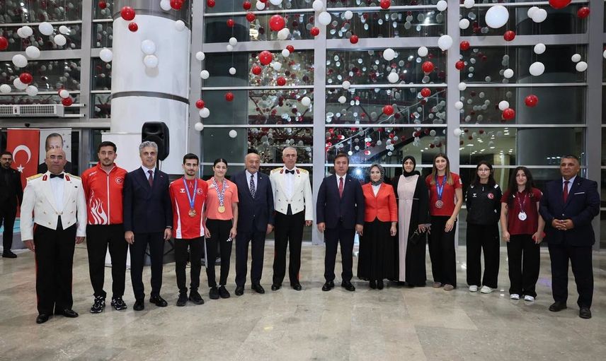 Erzincan'da birlik ve minnet gecesi: 30 Ağustos resepsiyonu