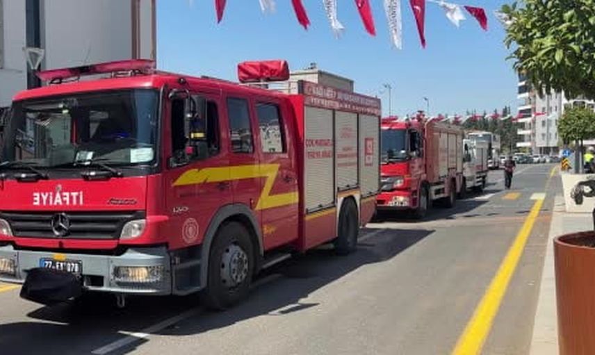 Gaziantep'te tören sırasında ahşap dekorasyonun çökmesi 7 kişiyi yaraladı