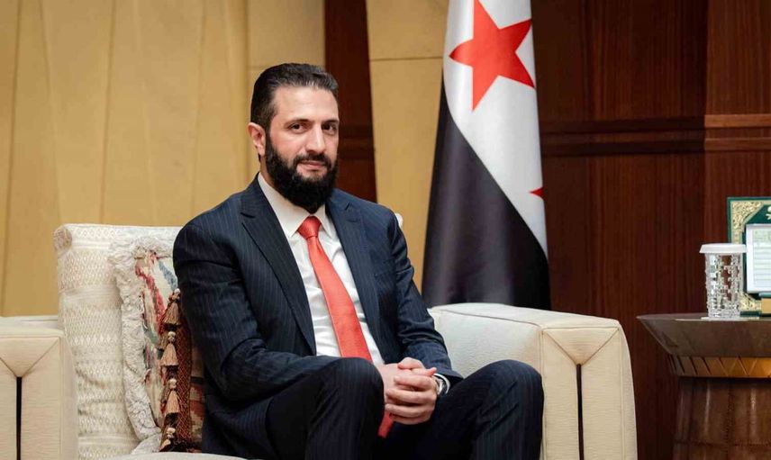Suriye lideri Ahmed eş-Şara Riyad'da veliaht prens Muhammed bin Selman ile iş birliğini ve güvenliği görüştü