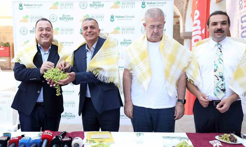 Manisa bağ bozumu şenlikleri üreticinin ve kültürün merkezine dönüyor
