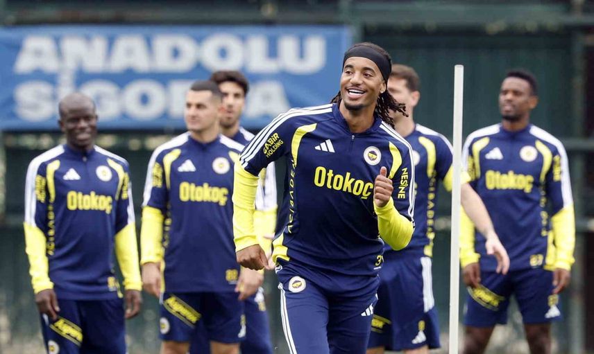 Fenerbahçe hazırlıklarda tempo ve taktik üzerine yoğunlaştı
