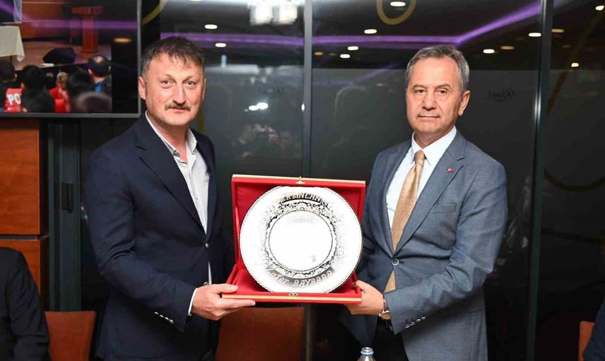 Erzincan emniyetinden veda: Zafer Baybaba'ya teşekkür gecesi